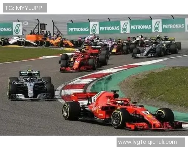 F1赛车技术创新如何推动比赛成绩提升及未来发展趋势分析 F1赛车技术创新如何推动比赛成绩提升及未来发展趋势分析